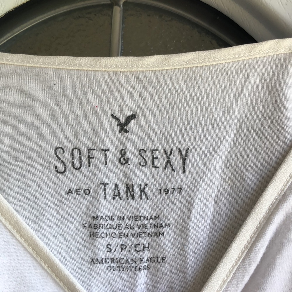 Tank top - Picture 2 of 3
